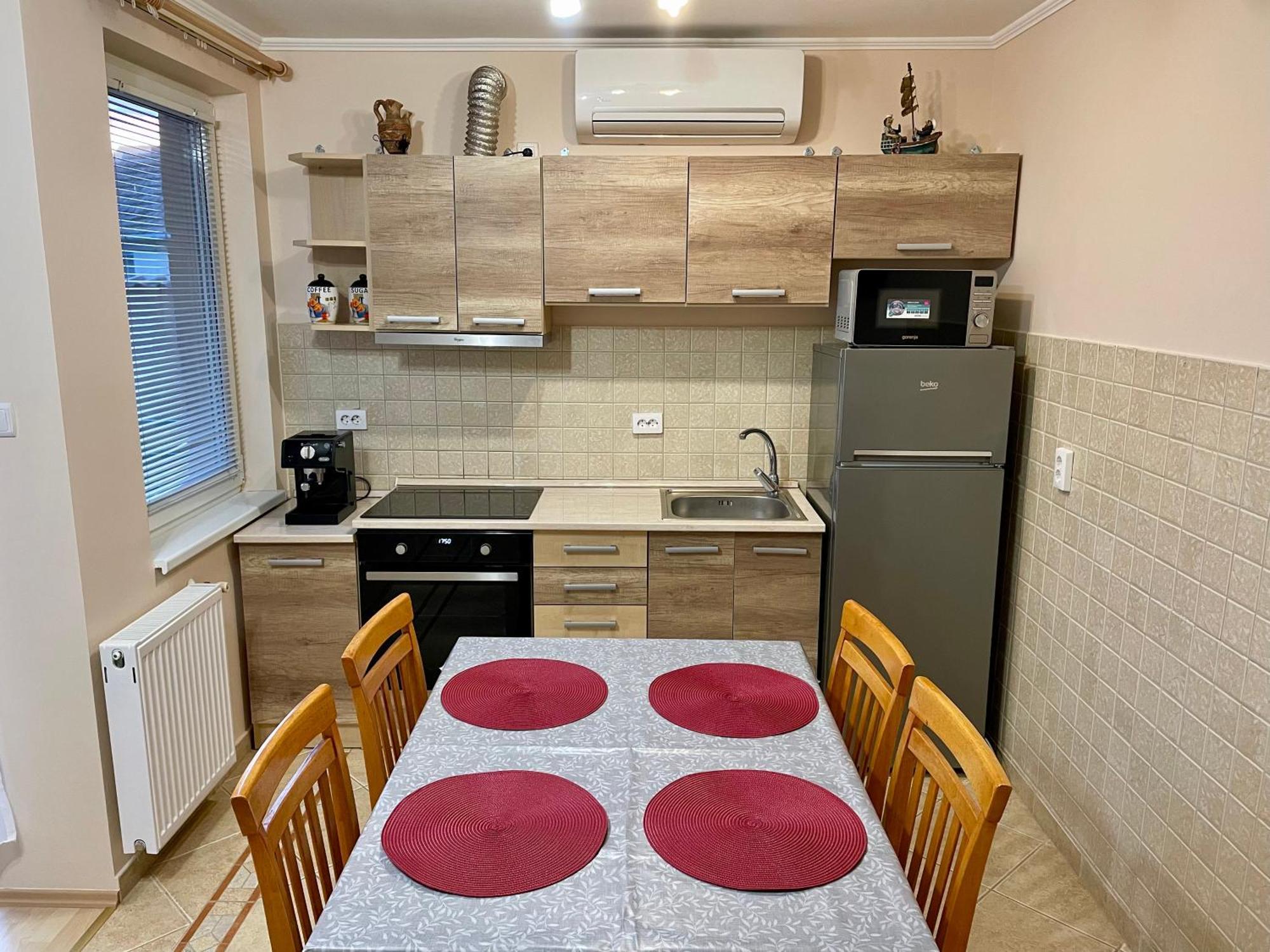 Marta Apartman Гайдусобосло Екстер'єр фото